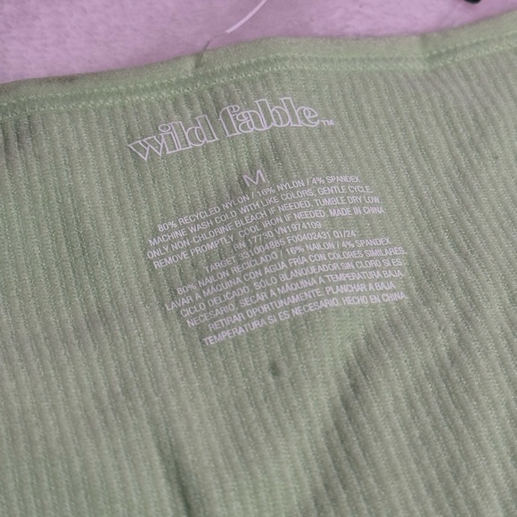 Wild Fable Women's Size M Short Sleeve Seamless Crop T-Shirt Green Neon - Picture 7 of 7